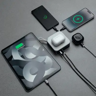 5 in 1 10000mAh Universal Travel Power Bank Adapter