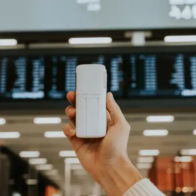 Universal Slim Travel Power Bank USB-C 22.5W 10000mAh