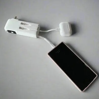 Universal Slim Travel Power Bank USB-C 22.5W 10000mAh