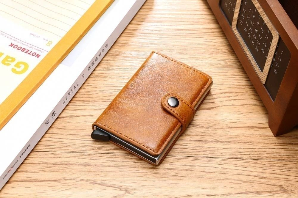 RFID Blocking PU Leather Men Woman Wallet